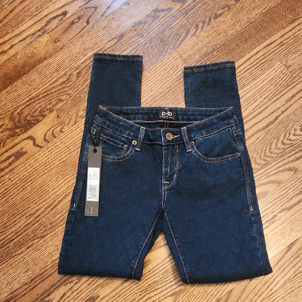 D-ID Skinny Jeans with Subtle Diamond Print